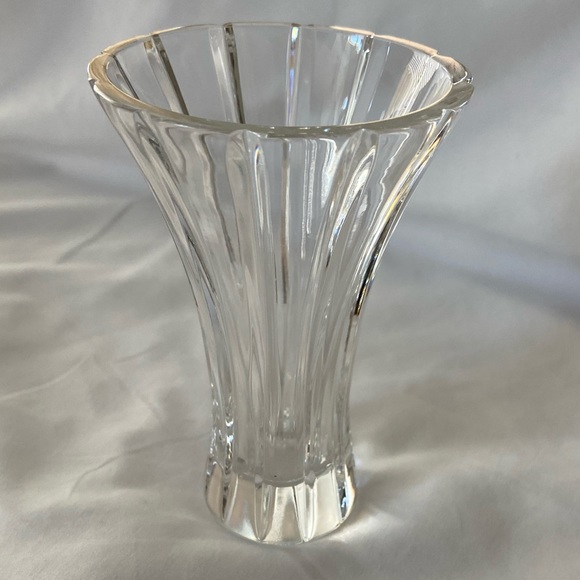 Marquis by Waterford Crystal Trumpet Bud Vase - Picture 1 of 9